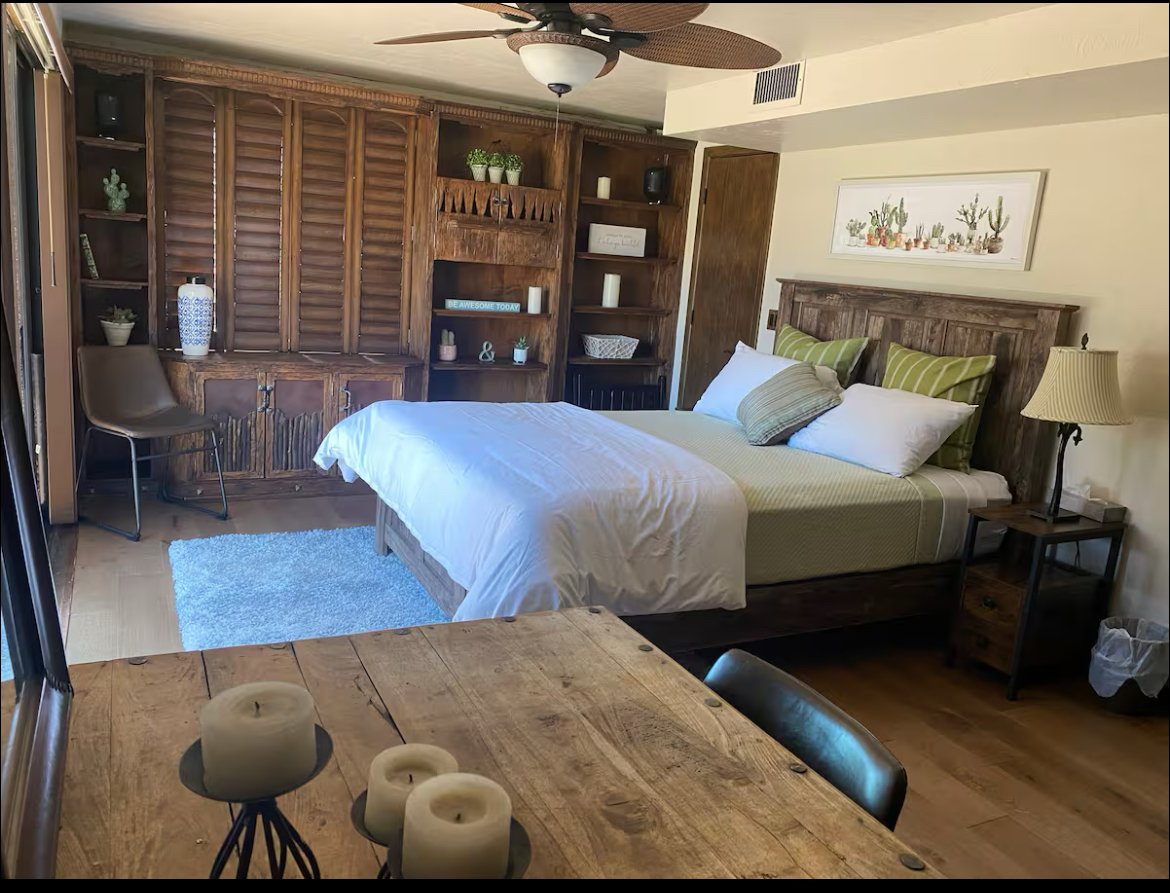 Log Cabin Room